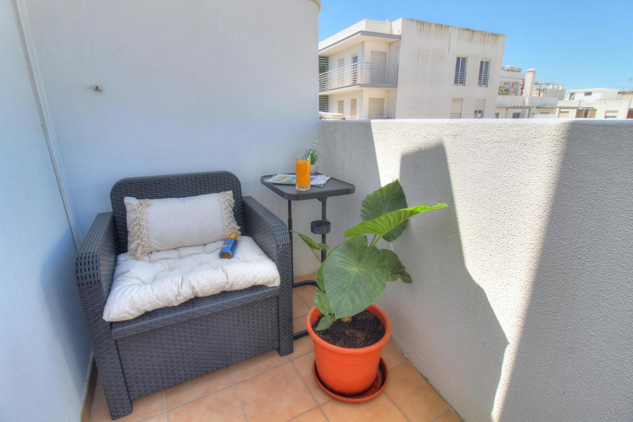 Apartmán Center Location, Ac, Swimming Pool, And Parking Olhão Exteriér fotografie