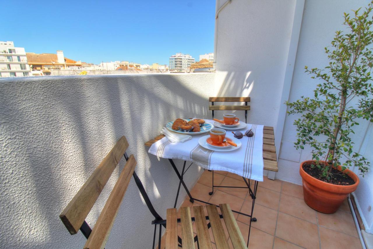 Apartmán Center Location, Ac, Swimming Pool, And Parking Olhão Exteriér fotografie